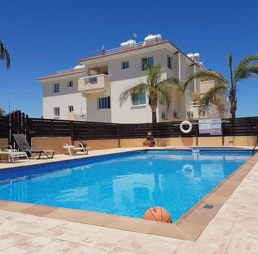 פאראלימני Armstrong Apartment מראה חיצוני תמונה